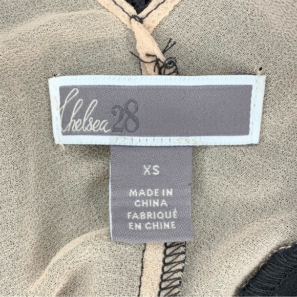 Elegant Black Lace Dress - Picture 8 of 9